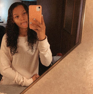 Meet your Posher, Jaylah